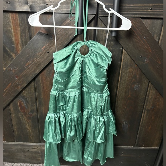 Maronie Green Satin Halter Dress Women’s Small Tiered Ruffle Smocked Bodice NWOT - Picture 1 of 4